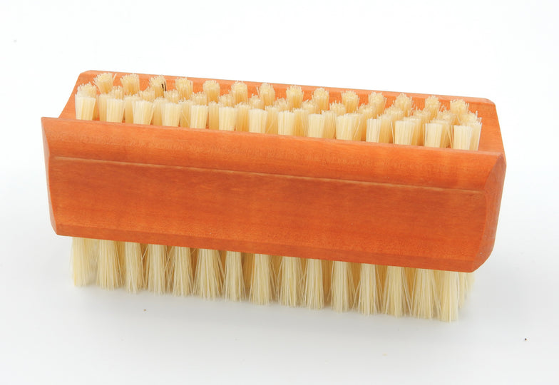 Nagelbürste Birnbaum klassik